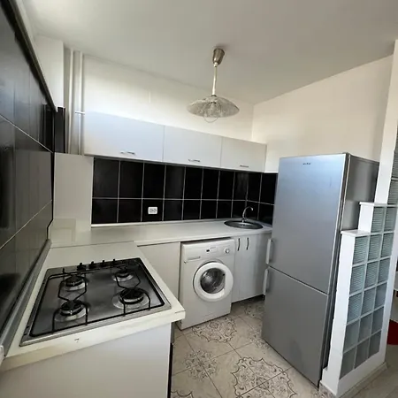 Lägenhet Garsoniera Detunata Cluj-Napoca